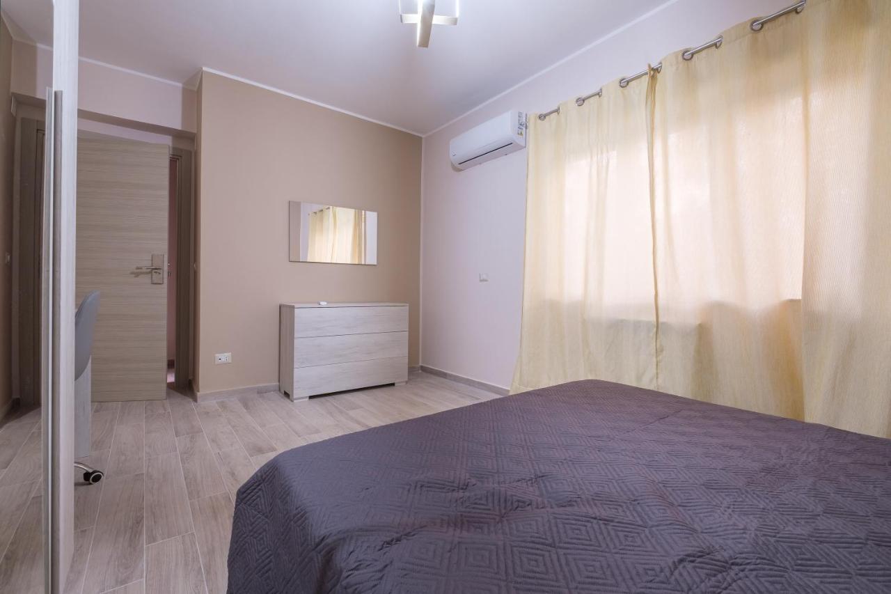 Damilhouse 4 Apartman Messina Kültér fotó